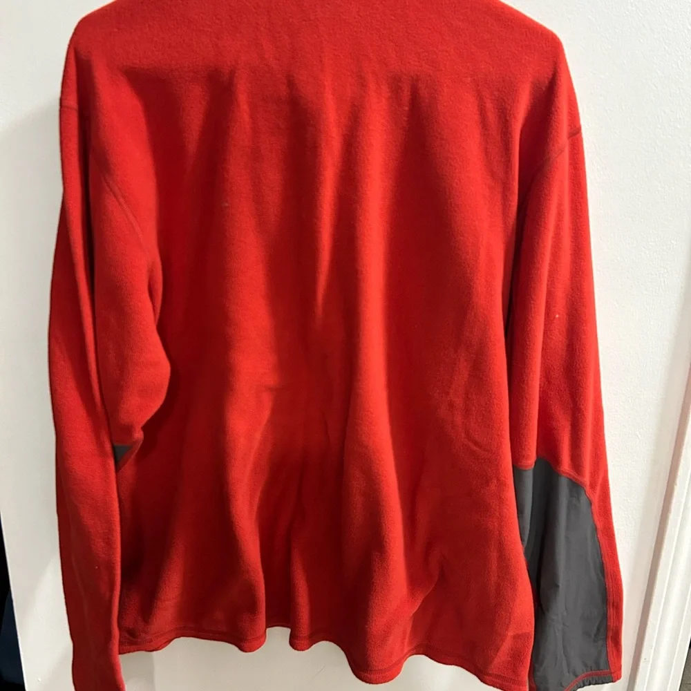 THE NORTH FACE Pullover Fleece Size XL Red with Gray Mens 1/4 Zip